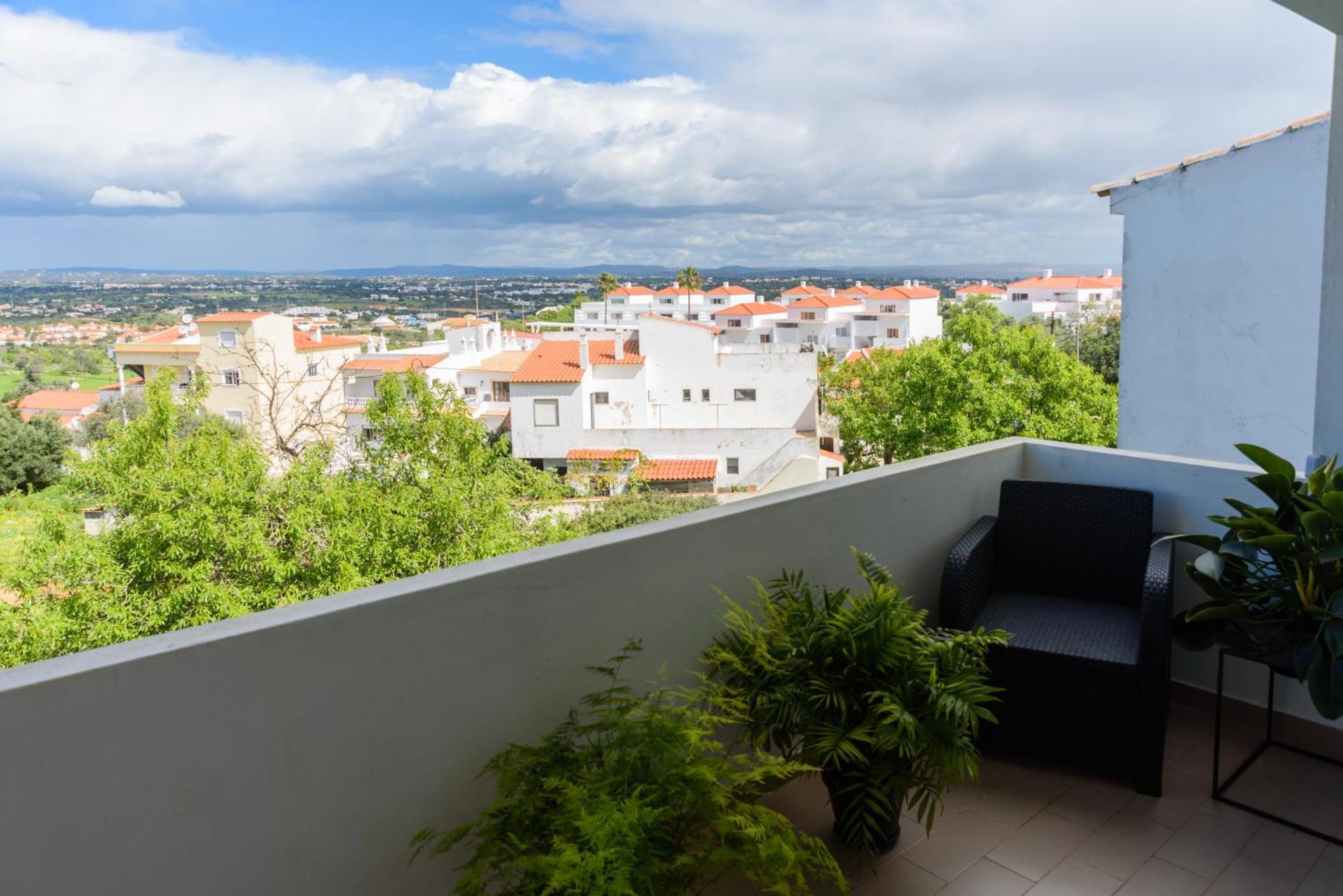 Hillside Studio With Sea View & Fibre Internet Albufeira Exterior photo
